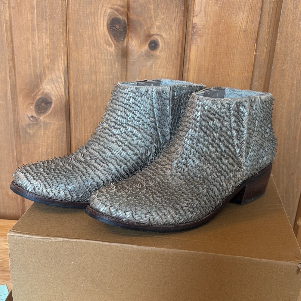 Matisse Leather Feathered Booties